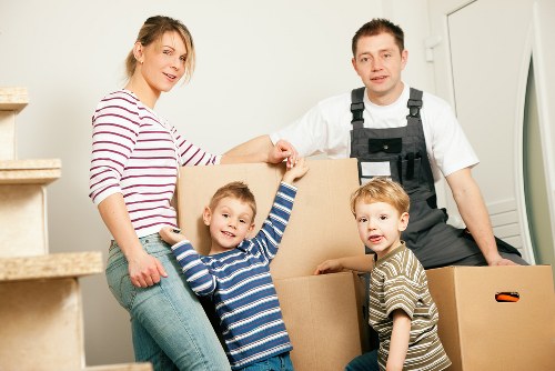 Local removals support for homes and flats in Twickenham
