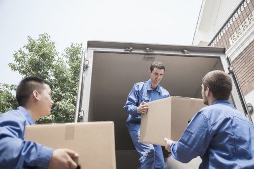 Checklist and preparation items for a house move in Twickenham
