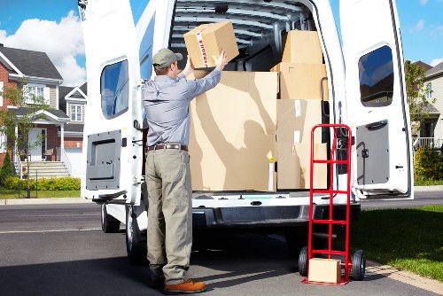Local movers managing access challenges for a flat or home in Twickenham