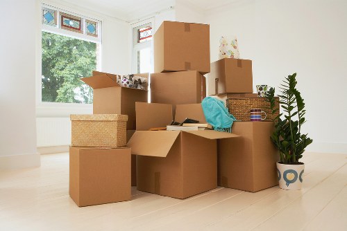 Student belongings being unloaded at a Twickenham property